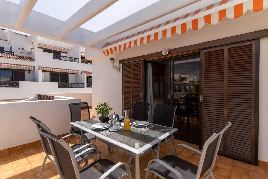 Apartamento Con 2 Terrazas En Los Cristianos Los Cristianos  Exterior photo