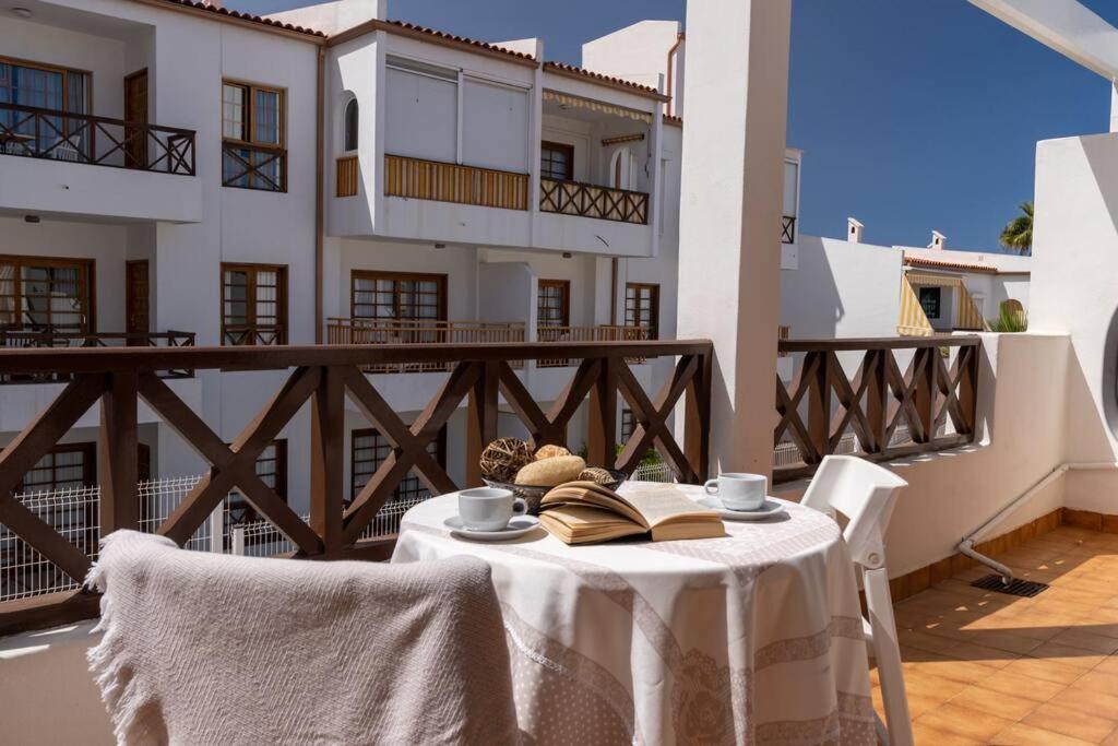 Apartamento Con 2 Terrazas En Los Cristianos Los Cristianos  Exterior photo